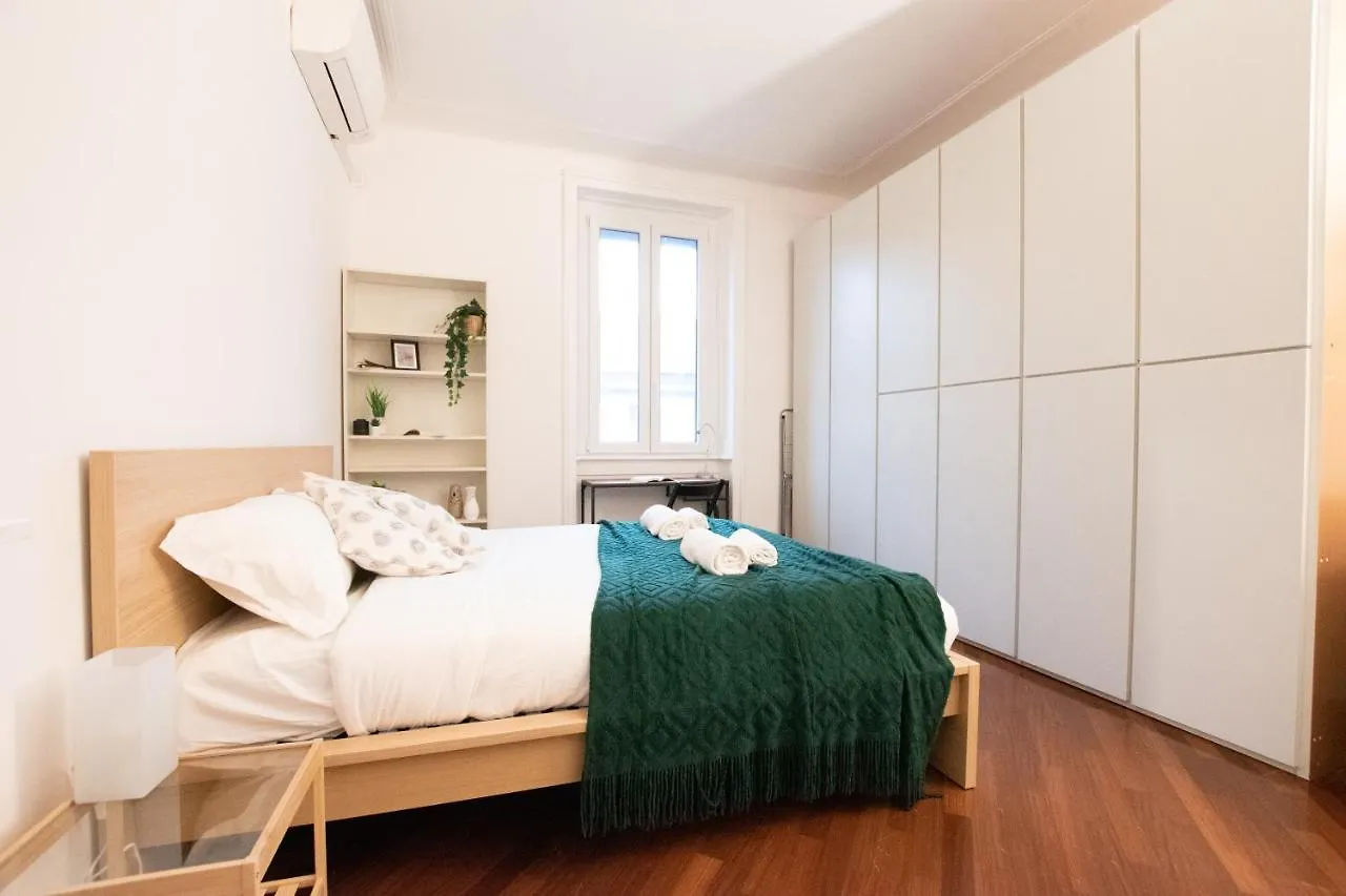 I Host Apartment - Bazzini 9 Milan